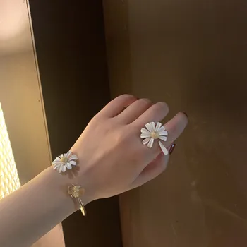 Naujas Mados Prekės ženklo Papuošalai Elegantiškas Daisy Gėlių Tabaluoti&apyrankės Moterims Paprasta Stiliaus Aukso Spalvos Bičių Dovaną Apyrankės