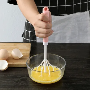 Naujas Pusiau Automatinis Kiaušinių Spragilas Plastikinių Push Stiliaus Rankiniu Maišytuvu Savarankiškai Tekinimo Kiaušinių Maišyklės Virtuvės Kiaušinių Įrankiai