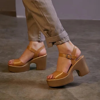 2020 naujas atvyksta moterų vasaros sandalai, batai seksualus aukštakulniai platformos batai moteris originali karvės oda balta ruda sandalai, batai