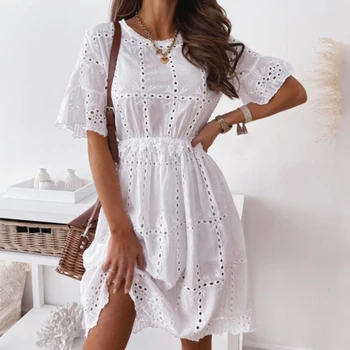 Moterų išsiuvinėti trumparankoviai paplūdimio mini suknelė apvalios kaklo tuščiaviduriai suknelė vasaros 2021 naujas baltos spalvos vintage trumpą suknelę vestido